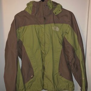 Women’s North Face jacket